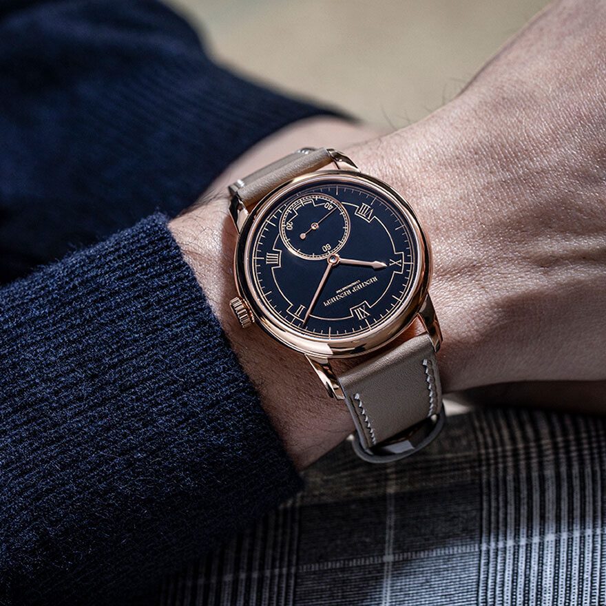 Akrivia Rexhep Rexhepi collection RRCC-01 RG | The Hour Glass