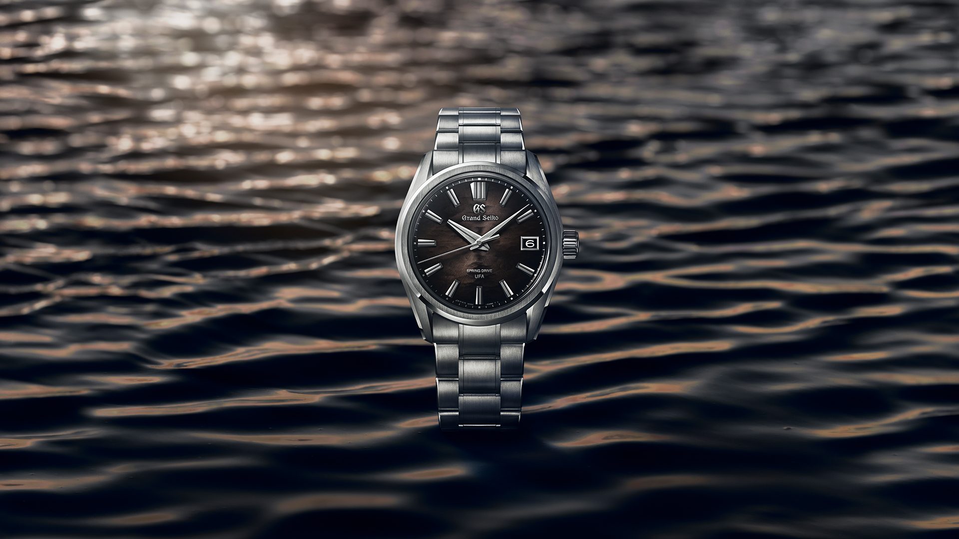 Discover the new Grand Seiko Hi-Beat 36000 GMT watch at Watches of