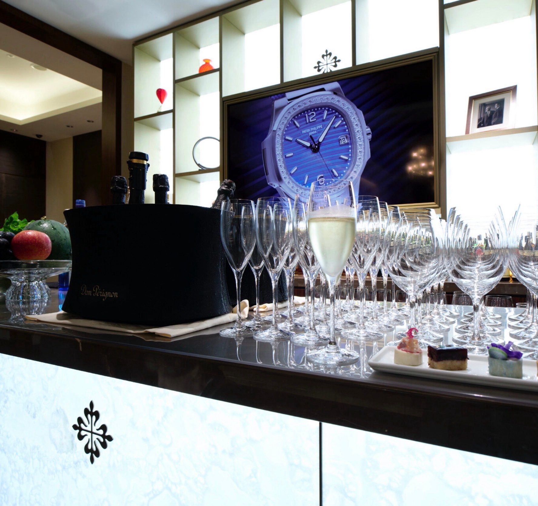 PATEK PHILIPPE BOUTIQUE TOKYO - GINZA LADIES NIGHT | The Hour 